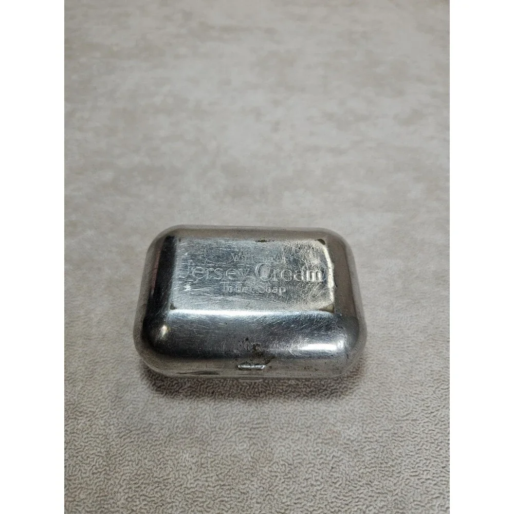 Antique Advertising J.B. Williams JERSEY CREAM Traveling Silverplate Soap Box